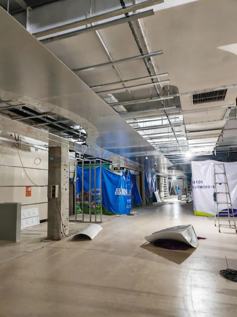 砥礪前行，筑夢未來——記河南祥瑜展興建筑裝飾鄭州外貿中心項目施工現場